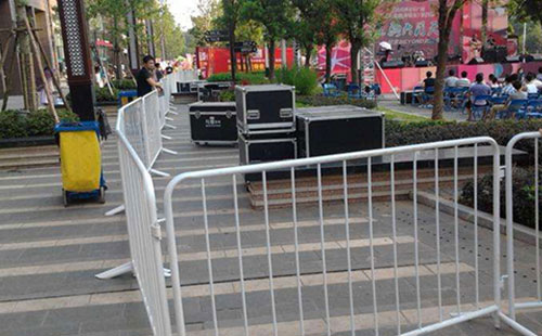 武漢公路護欄網.jpg